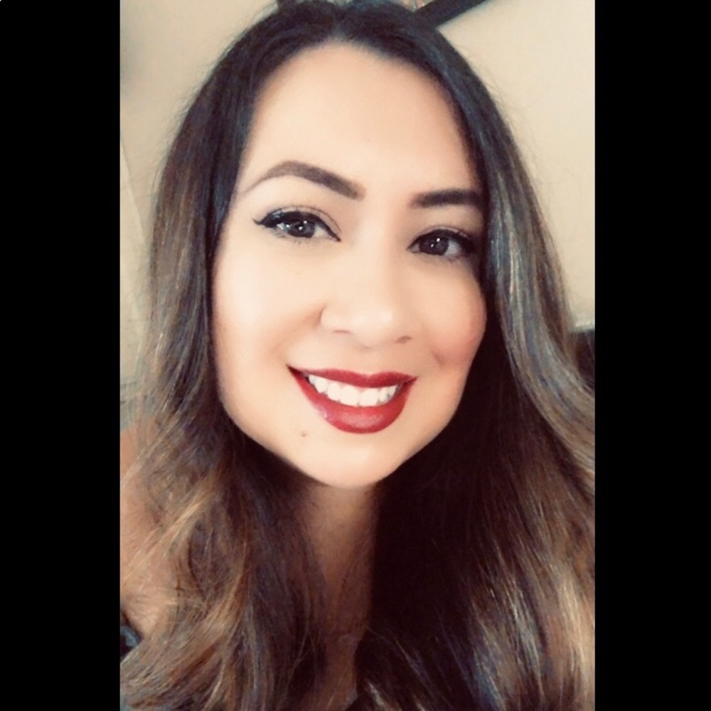 Meet your Posher, Andrea